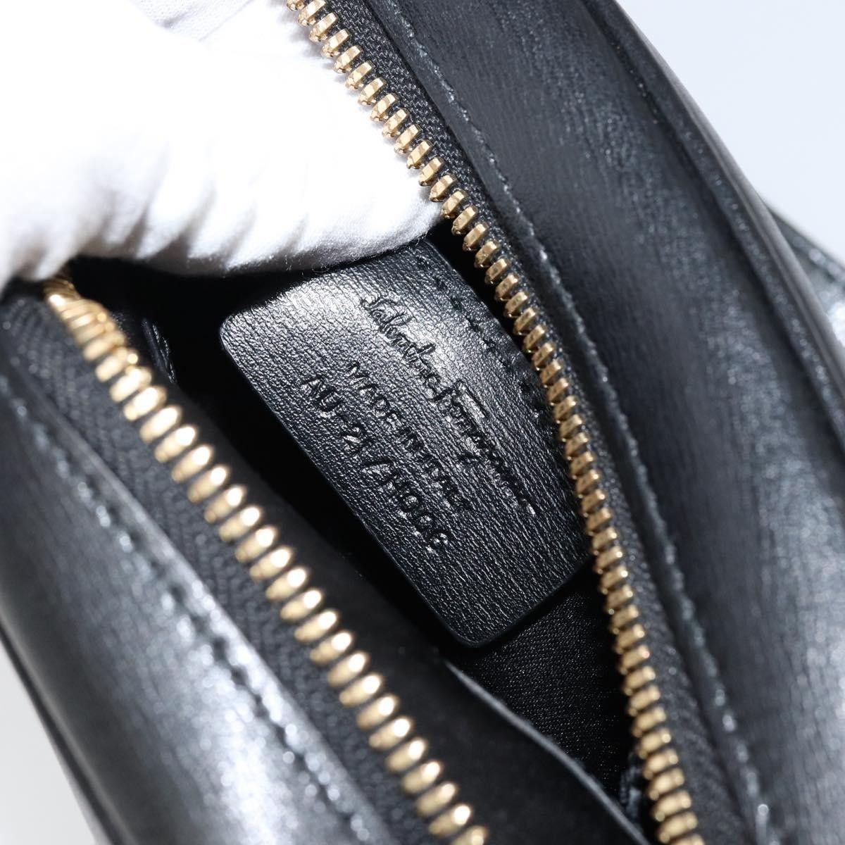 Salvatore Ferragamo Salvatore Ferragamo City Camera Leather Size ONE SIZE - 6 Thumbnail