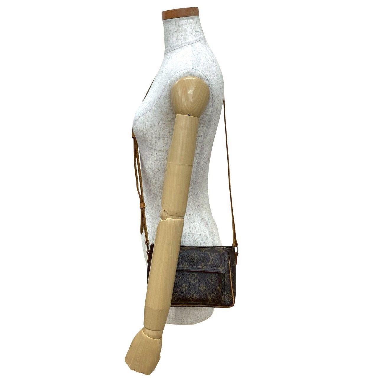 Louis Vuitton Louis Vuitton Louis Vuitton VIVACITE Monogram Shoulder Bag Canvas Shoulder Bag DUTY FREE for USA Size ONE SIZE - 3 Thumbnail