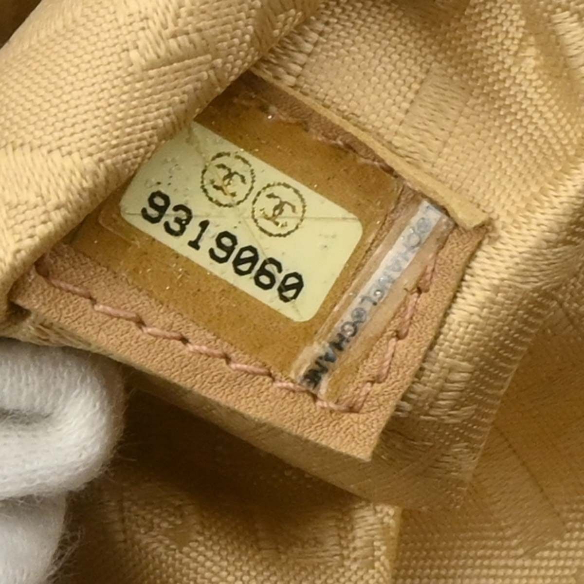 Chanel Chanel Square Stitch Shoulder Bag Quilted Caviar Size ONE SIZE - 5 Thumbnail