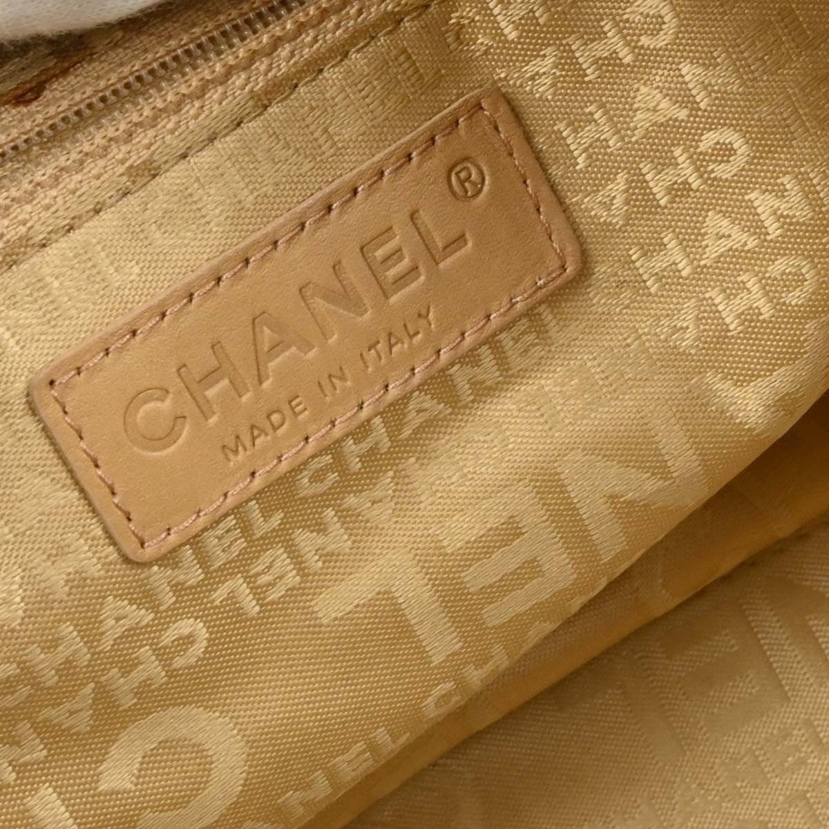 Chanel Chanel Square Stitch Shoulder Bag Quilted Caviar Size ONE SIZE - 4 Thumbnail