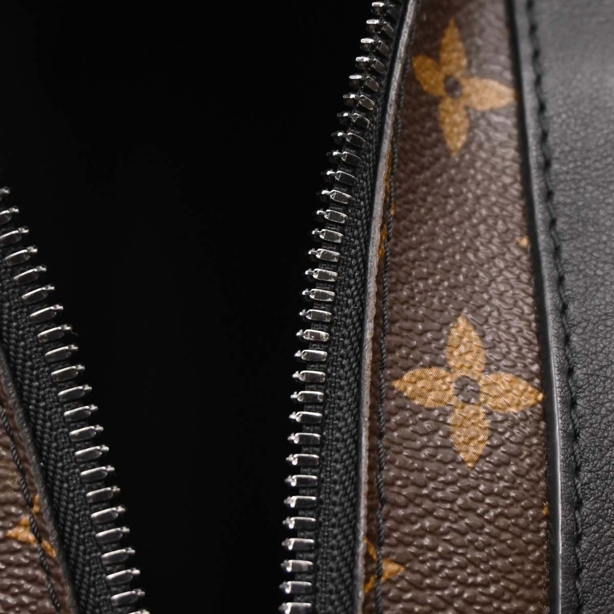 Louis Vuitton Louis Vuitton Solar Ray Soft Trunk Bag Monogram Canvas Size ONE SIZE - 10 Thumbnail