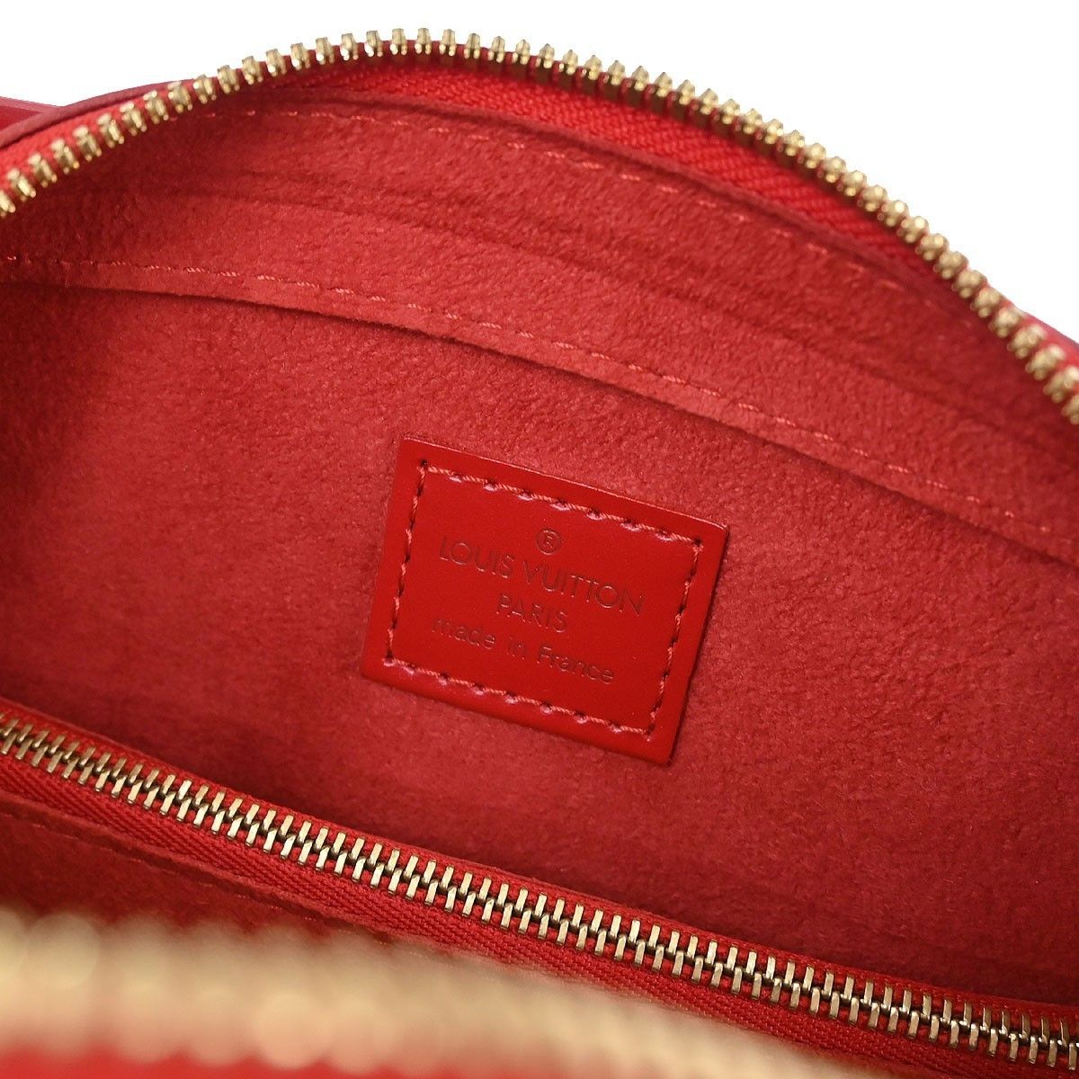 Louis Vuitton Louis Vuitton Pont Neuf Handbag Epi Leather Size ONE SIZE - 5 Thumbnail