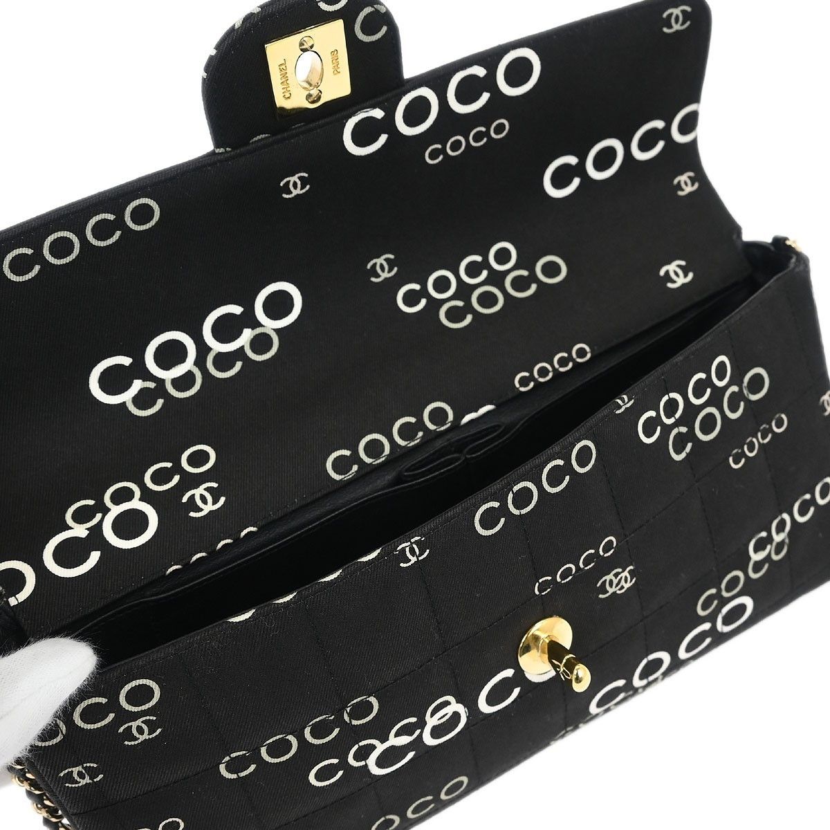 Chanel Chanel Chocolate Bar Flap Bag Quilted Printed Canvas Size ONE SIZE - 3 Thumbnail