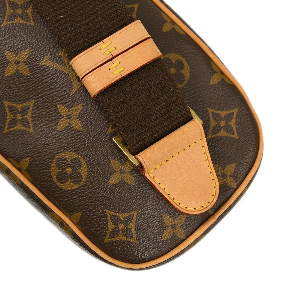 Louis Vuitton Louis Vuitton Pochette Gange Monogram Canvas Size ONE SIZE - 6 Thumbnail