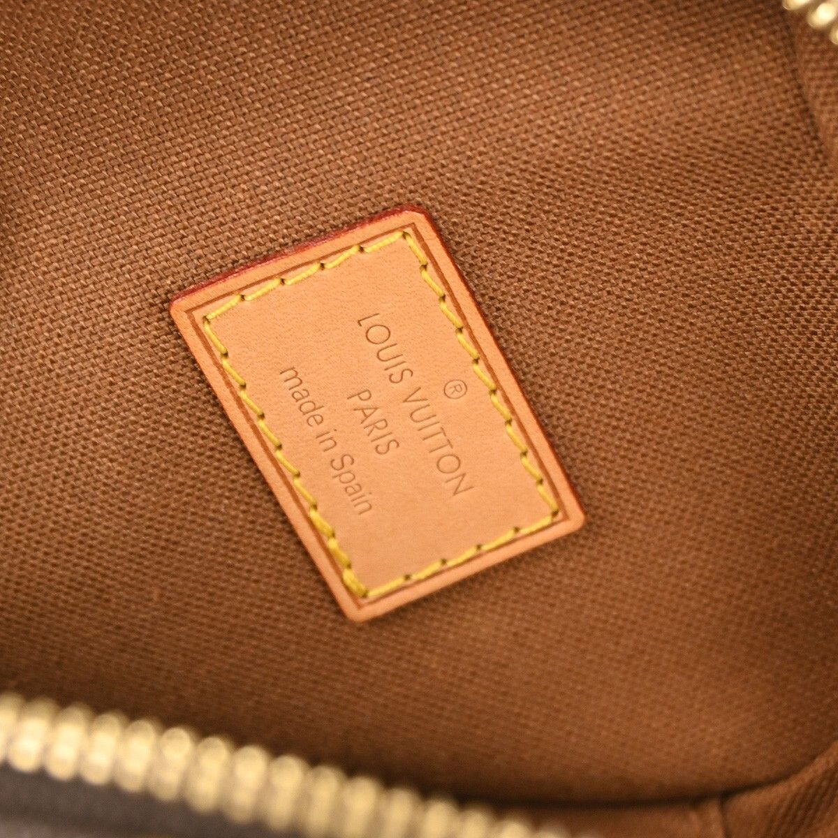 Louis Vuitton Louis Vuitton Pochette Gange Monogram Canvas Size ONE SIZE - 4 Thumbnail
