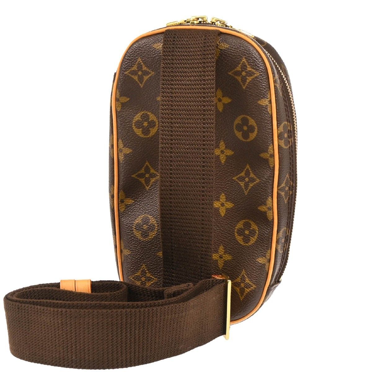 Louis Vuitton Louis Vuitton Pochette Gange Monogram Canvas Size ONE SIZE - 2 Thumbnail