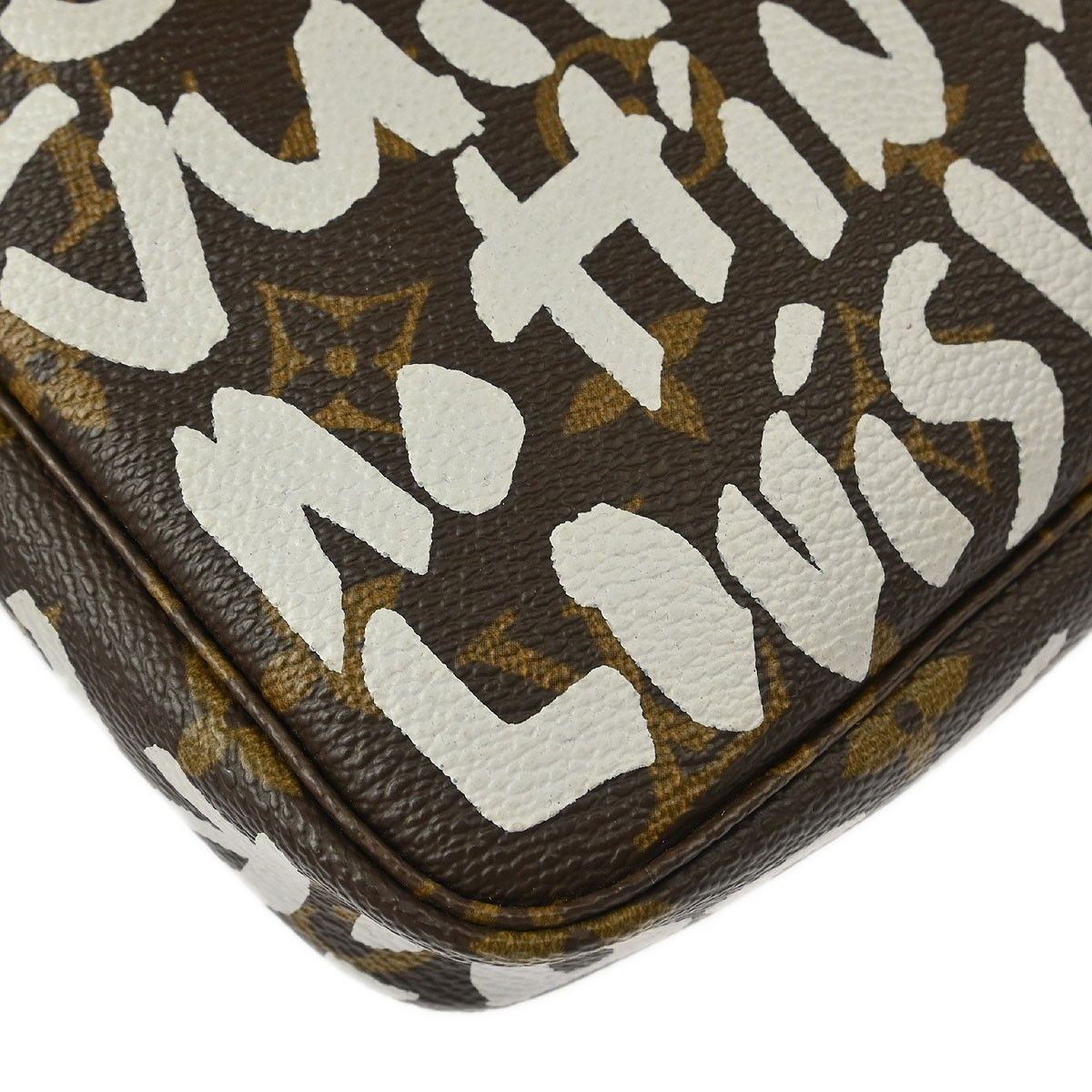 Louis Vuitton Louis Vuitton Pochette Accessoires Limited Edition Monogram Graffiti Size ONE SIZE - 6 Thumbnail
