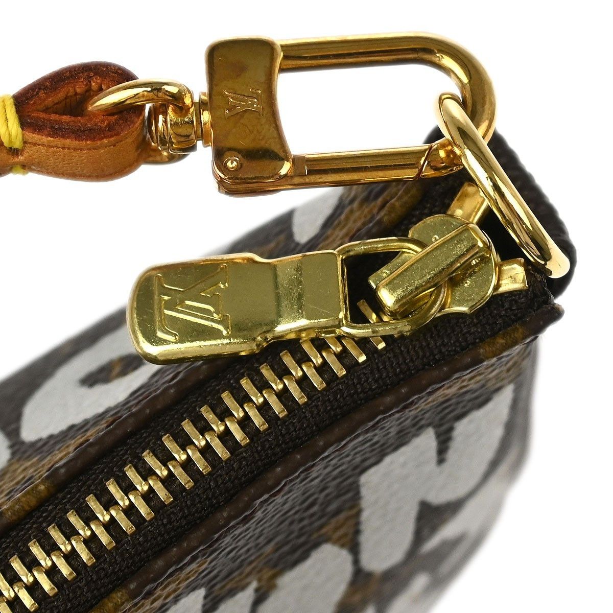Louis Vuitton Louis Vuitton Pochette Accessoires Limited Edition Monogram Graffiti Size ONE SIZE - 7 Thumbnail