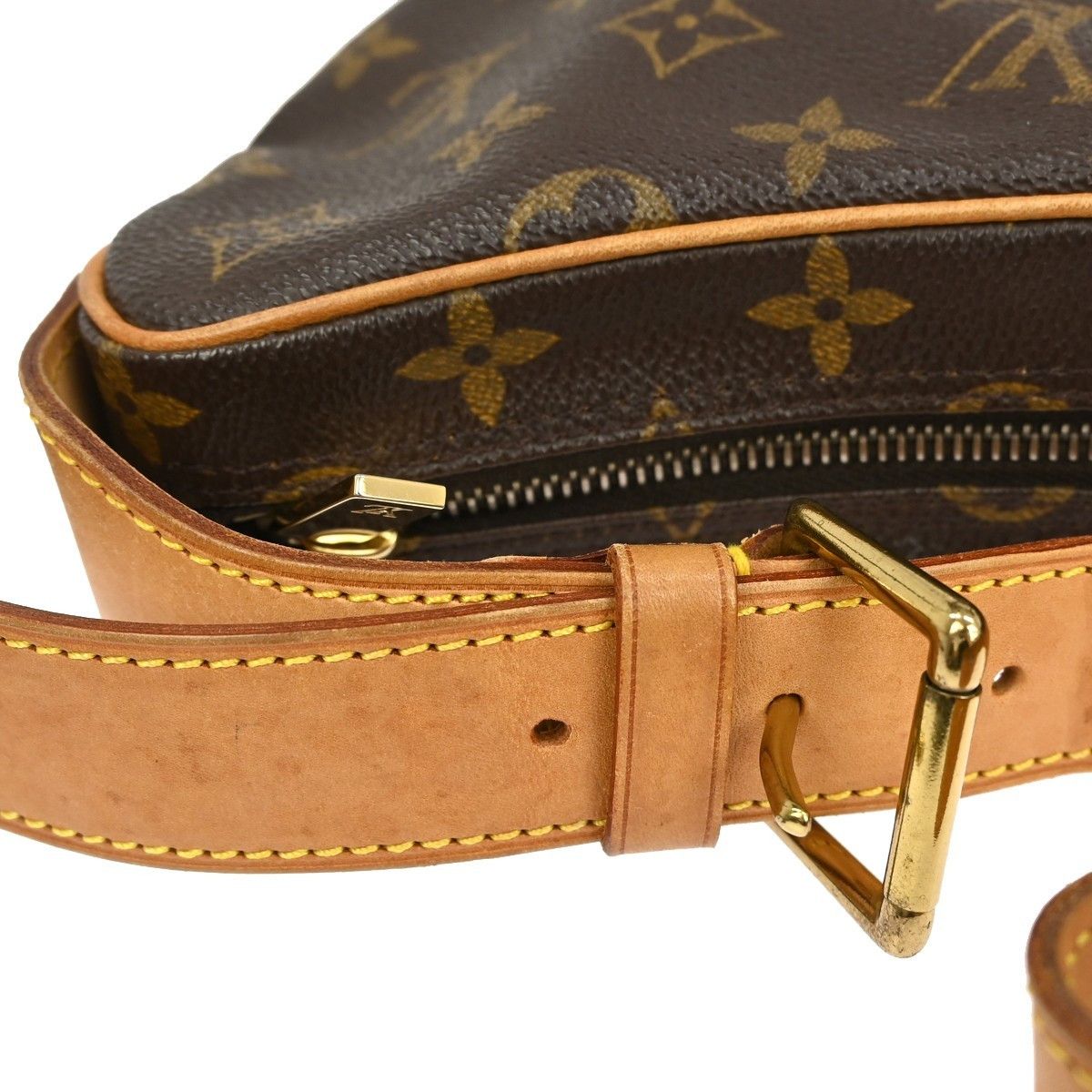Louis Vuitton Louis Vuitton Croissant Handbag Monogram Canvas Size ONE SIZE - 7 Thumbnail