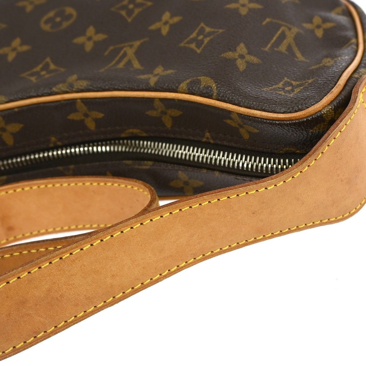 Louis Vuitton Louis Vuitton Croissant Handbag Monogram Canvas Size ONE SIZE - 6 Thumbnail