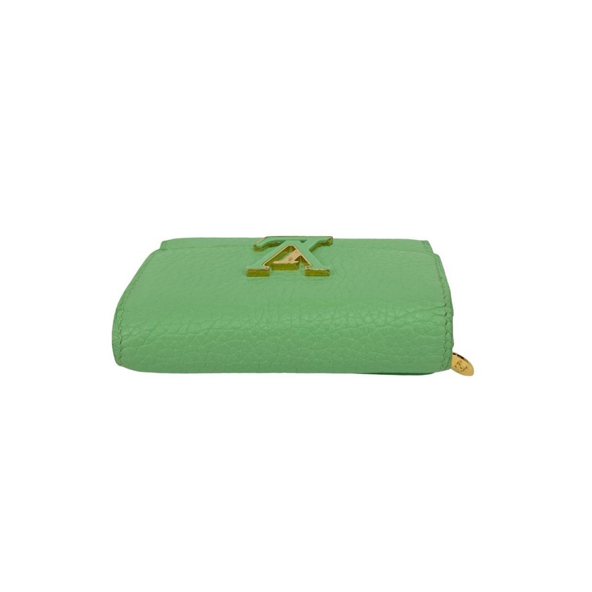 Louis Vuitton LOUIS VUITTON Portefeuille Capucines XS Leather Tri-fold Wallet, Green, 36469 Size ONE SIZE - 3 Thumbnail