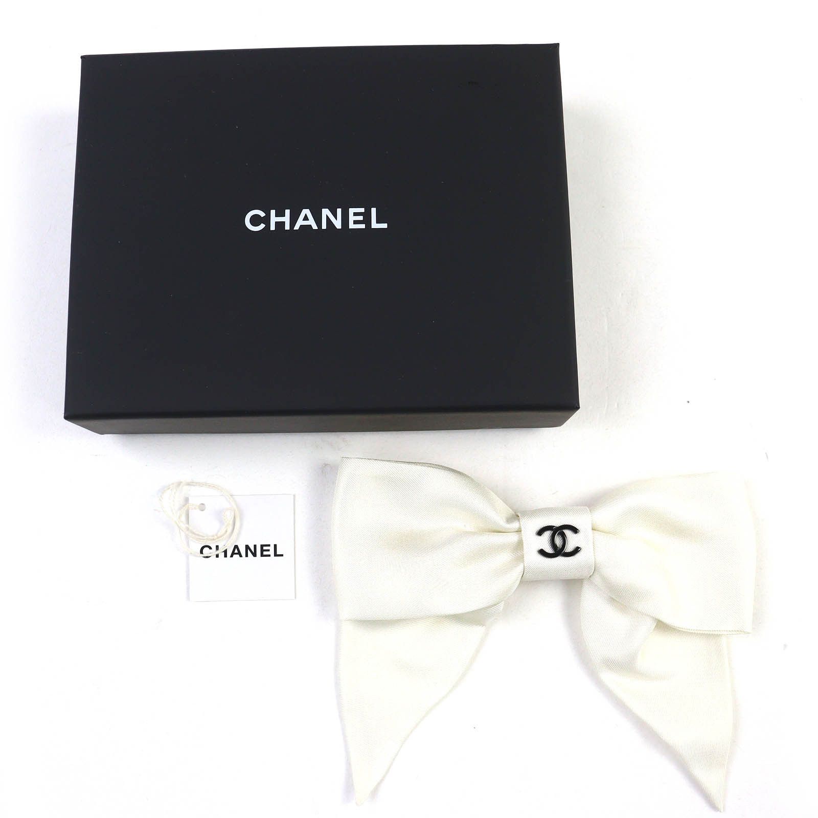 Chanel Chanel Chanel COCO Mark Ribbon Barrette Silk Hair Accessory Others Other DUTY FREE for USA Size ONE SIZE - 2 Thumbnail