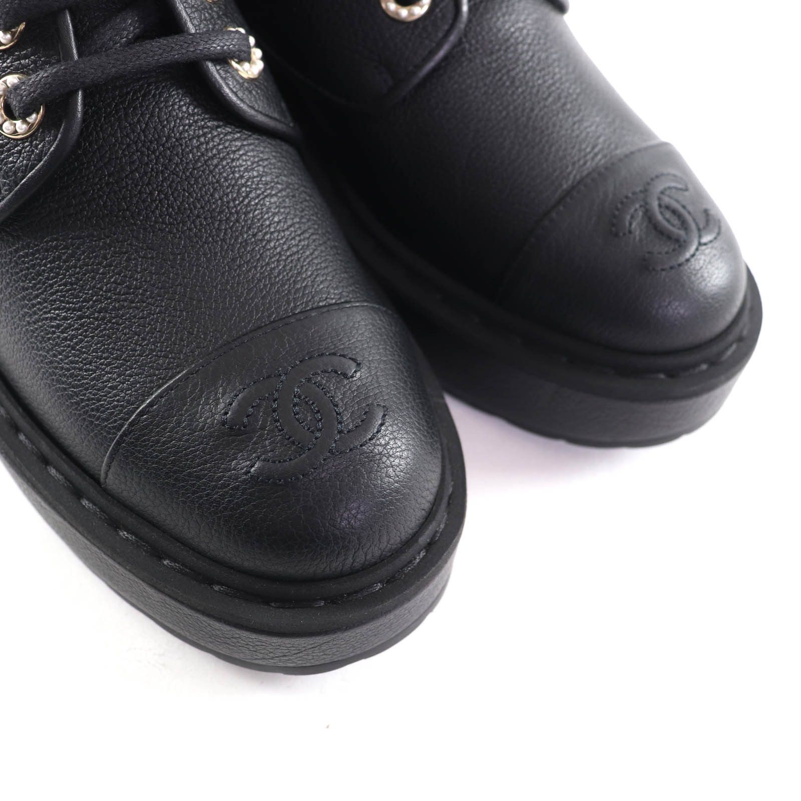 Chanel Chanel Chanel G36416 Leather Short Boots Leather Shoes G36416 DUTY FREE for USA Size ONE SIZE - 8 Thumbnail