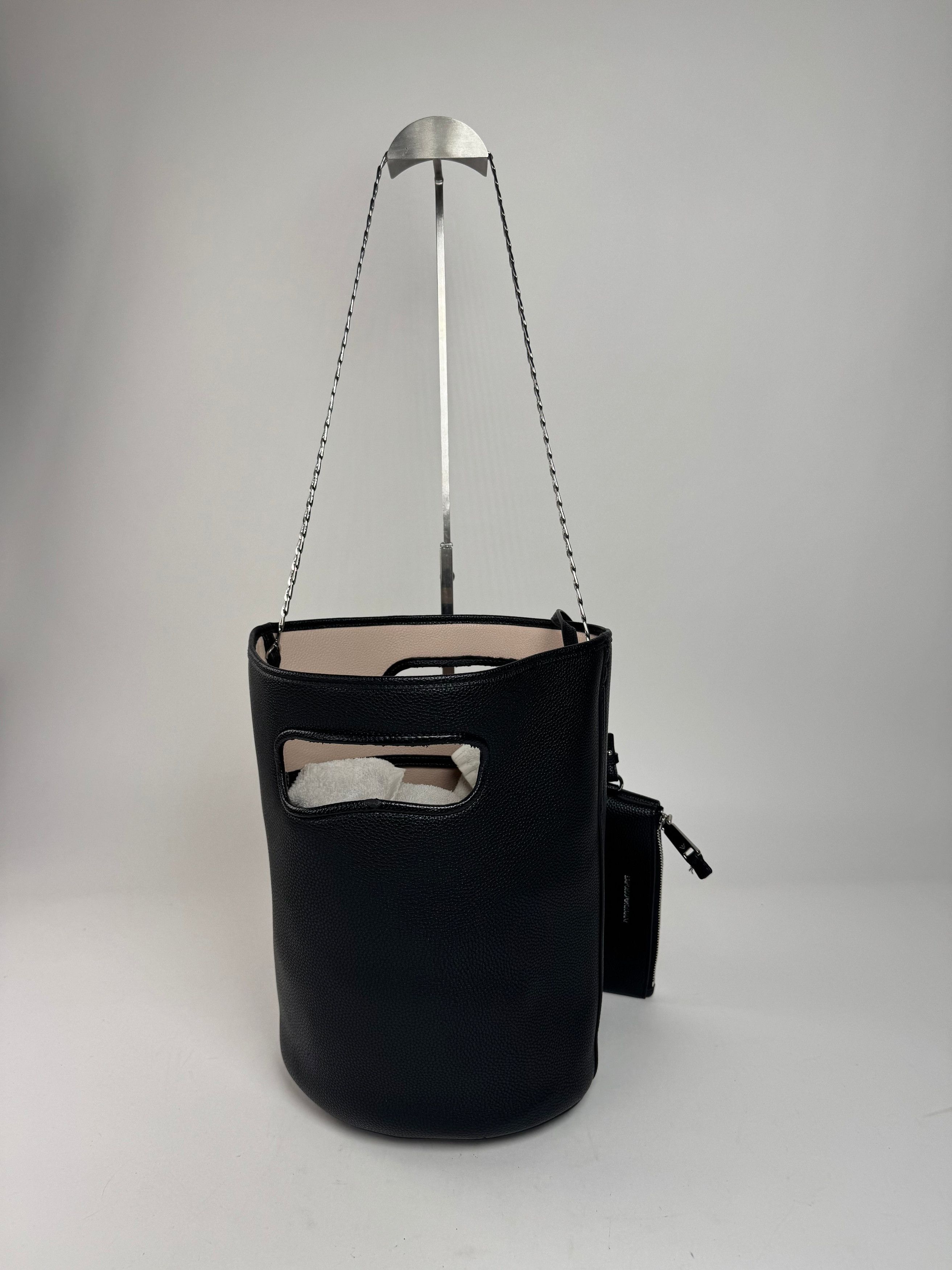 Emporio Armani Vintage Armani Leather 2Way Bucket Bag Black Size ONE SIZE - 2 Thumbnail