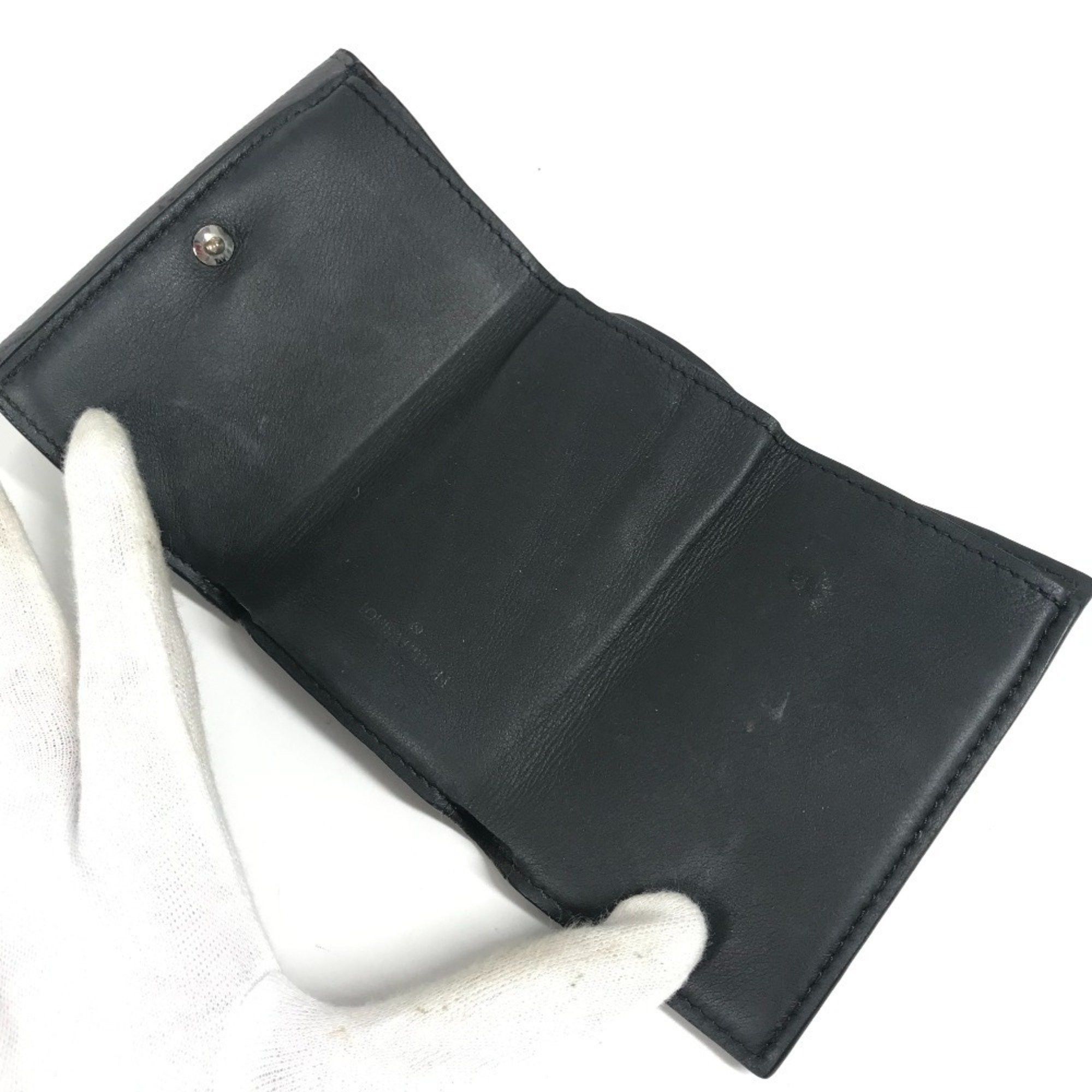 Louis Vuitton LOUIS VUITTON M45417 Monogram Eclipse Discovery Compact Wallet, Tri-fold Wallet in Canvas, Black, for Men and Women Size ONE SIZE - 10 Thumbnail