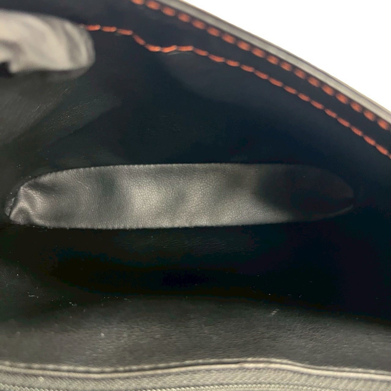 Yves Saint Laurent Yves Saint Laurent Yves Saint Laurent Leather Shoulder Bag Leather Shoulder Bag DUTY FREE for USA Size ONE SIZE - 10 Thumbnail