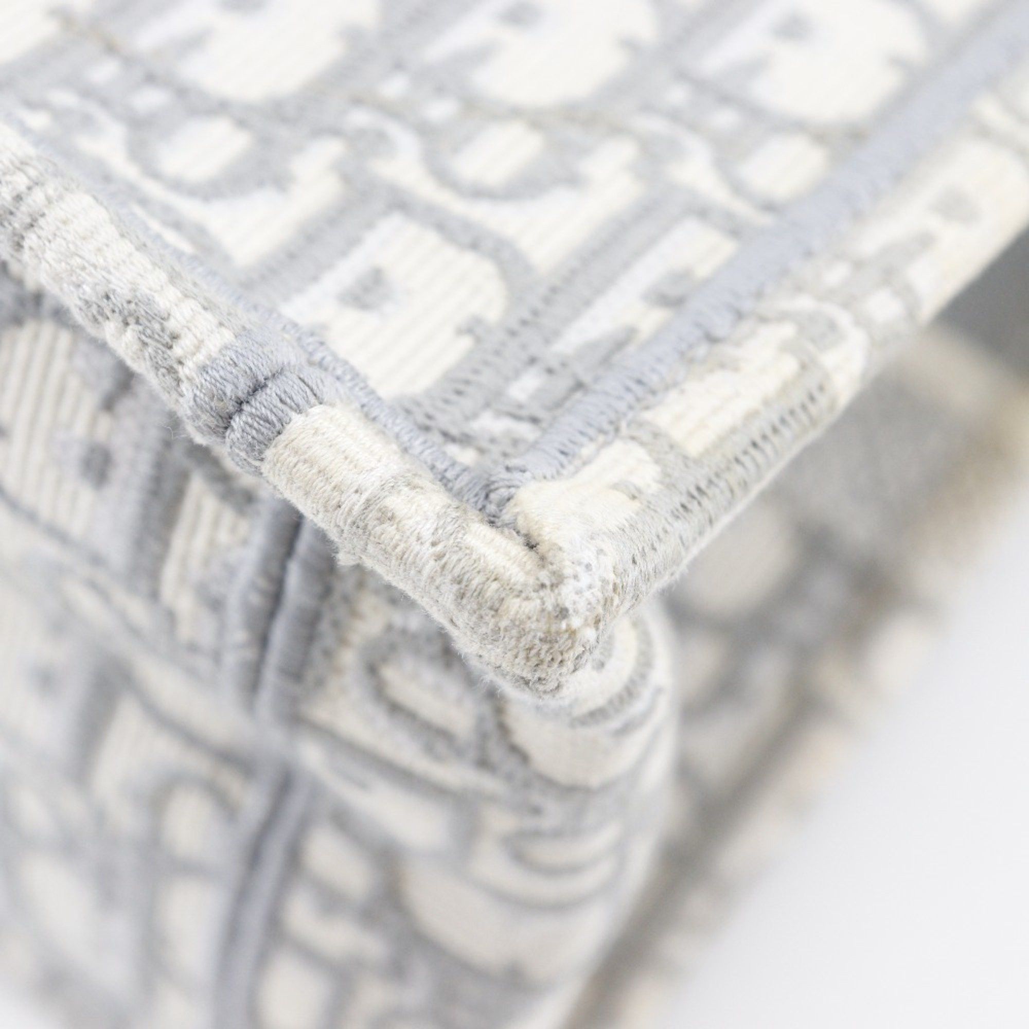 Dior Christian Dior Book Tote Medium Bag, Oblique Embroidery, Cotton, Made in Italy, Light Gray, A4 Size, Open, Women's Size ONE SIZE - 5 Thumbnail