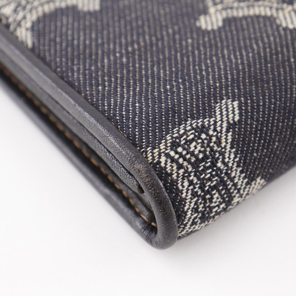 Celine Celine Celine Triomphe Denim Long Wallet Denim Long Wallet DUTY FREE for USA Size ONE SIZE - 6 Thumbnail