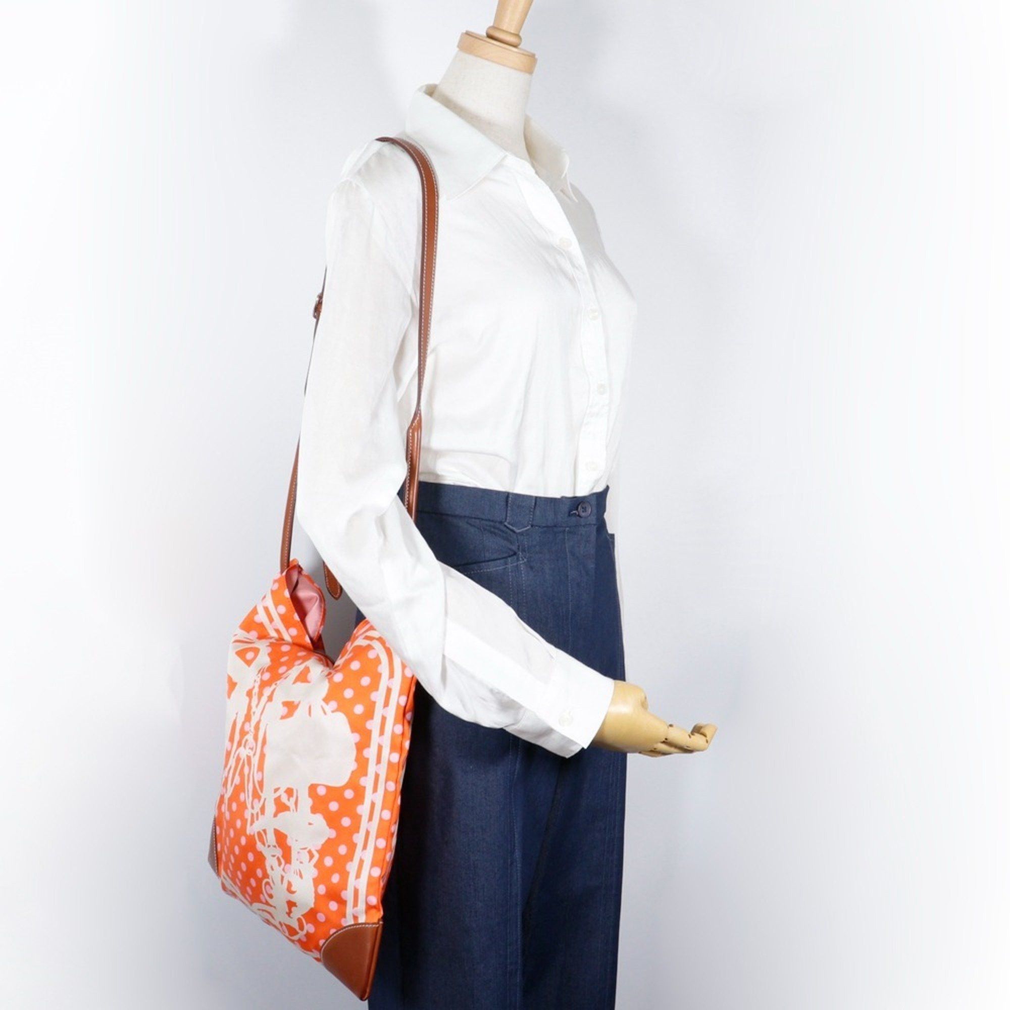 Hermes Hermes Hermès Silky City PM Shoulder Bag, Brides de Gala, Polka Dot Silk, 2018, Orange, C A5, Open, Women's Size ONE SIZE - 18 Thumbnail