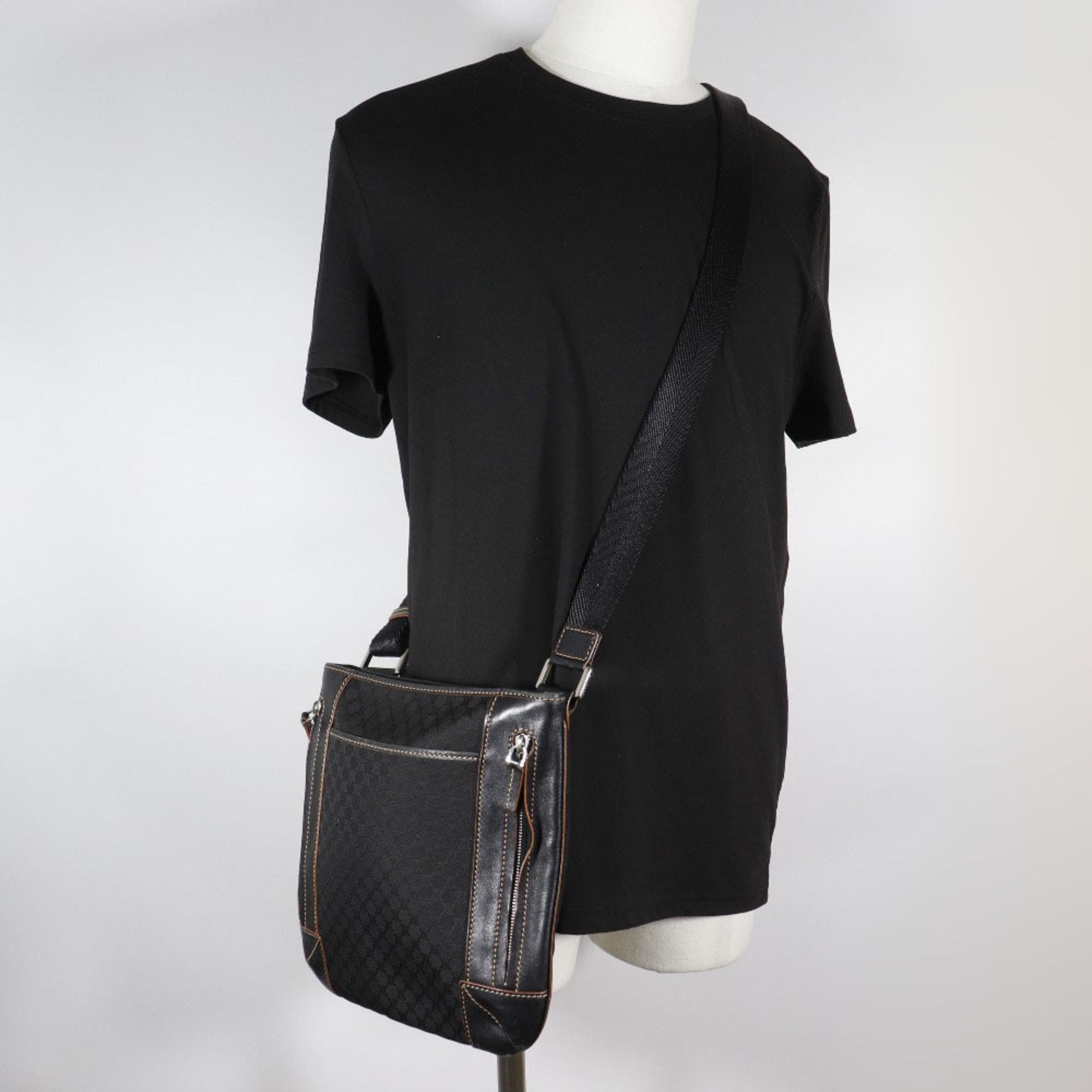 Celine Celine Macadam Shoulder Bag 157112JBU, Nylon Canvas and Leather, Black, A5 Size, Zipper, Unisex Size ONE SIZE - 16 Thumbnail