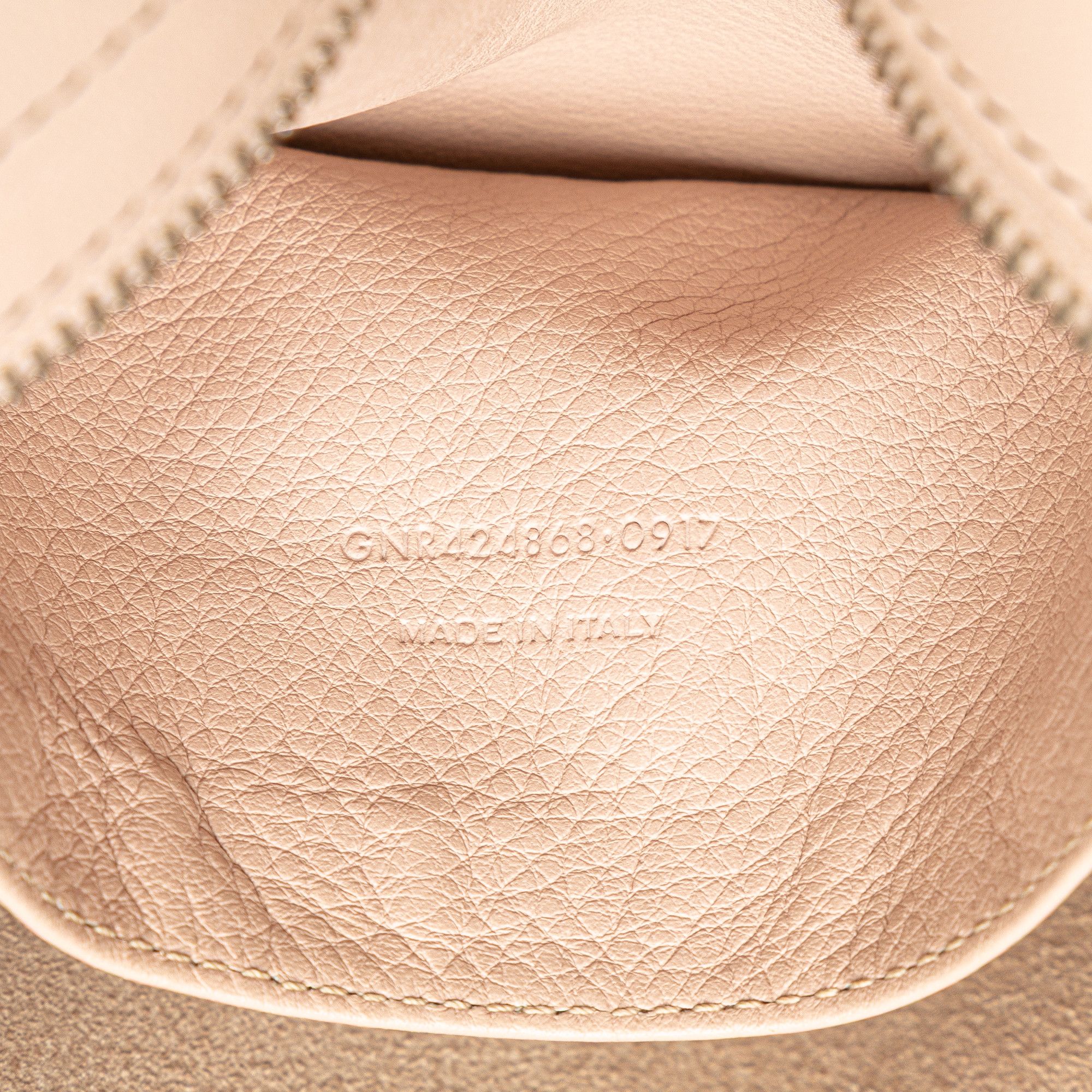 Yves Saint Laurent Yves Saint Laurent Baby Leather Monogram Downtown Cabas Satchel Size ONE SIZE - 6 Thumbnail