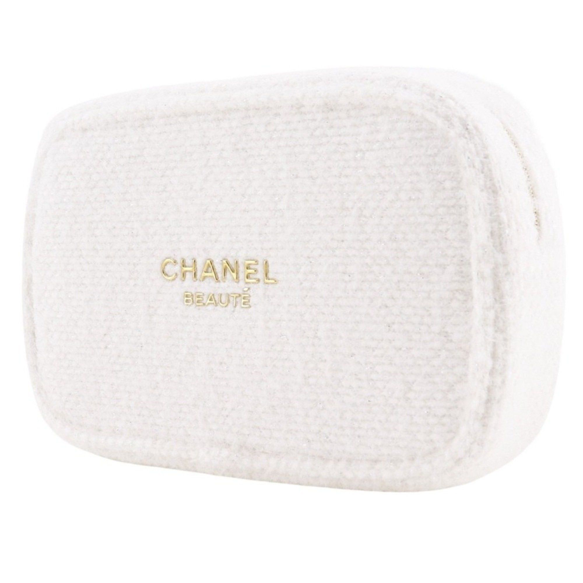 Chanel CHANEL 2024 Christmas Coffret Novelty Pouch, White Tweed with Zipper, Women's Size ONE SIZE - 2 Thumbnail