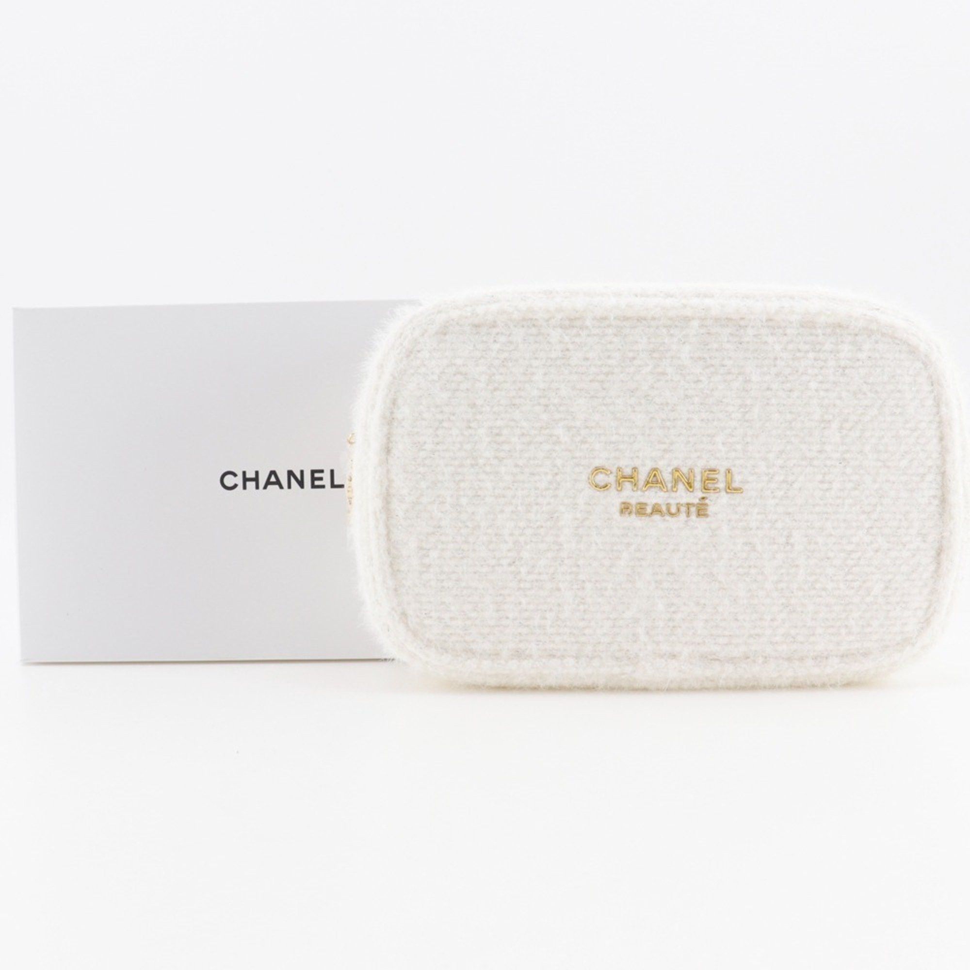 Chanel CHANEL 2024 Christmas Coffret Novelty Pouch, White Tweed with Zipper, Women's Size ONE SIZE - 8 Thumbnail