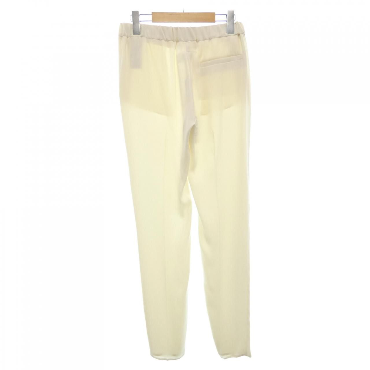 Maison Margiela MM6 Maison Margiela MM6 S52KA0100 Pants Others Pants S52KA0100 DUTY FREE for USA Size ONE SIZE - 2 Thumbnail