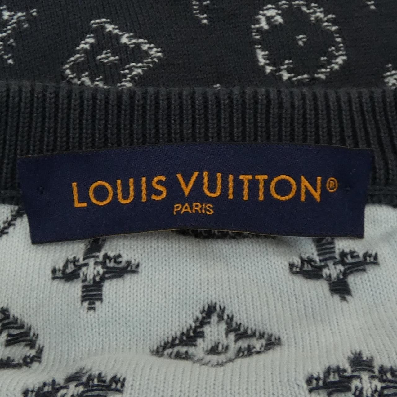 Louis Vuitton Louis Vuitton Louis Vuitton Knitwear Others Tops HQN42WUSO DUTY FREE for USA Size ONE SIZE - 4 Thumbnail