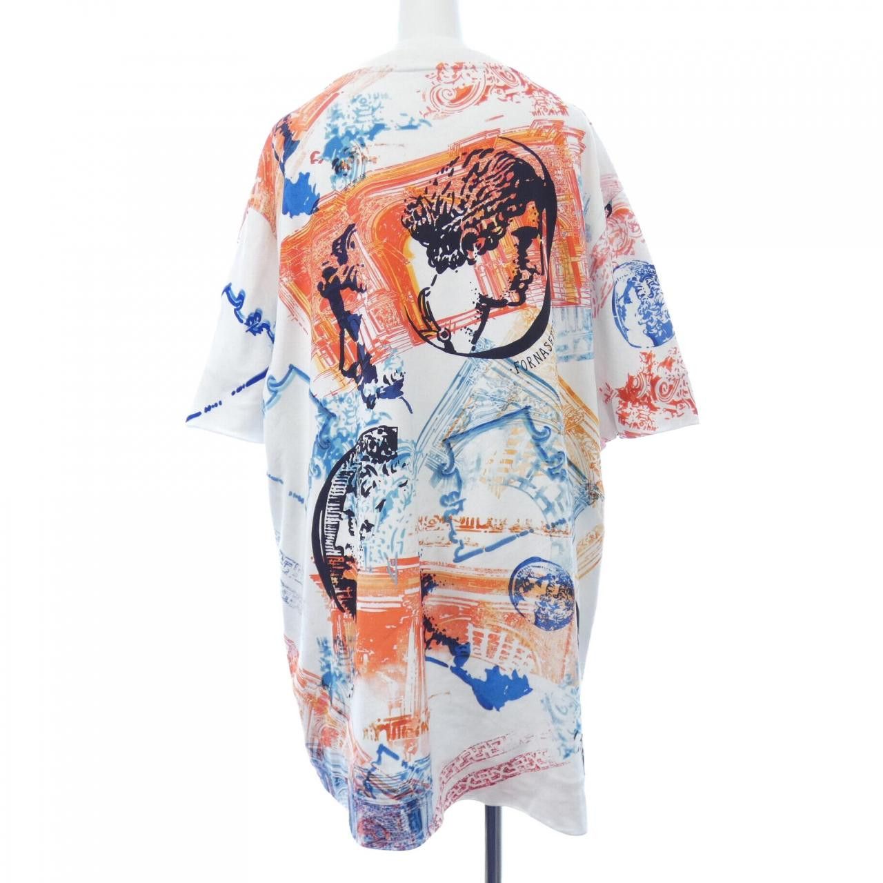 Louis Vuitton Louis Vuitton Louis Vuitton T-shirt Cotton T-Shirts FLTS93HY7 DUTY FREE for USA Size ONE SIZE - 2 Thumbnail