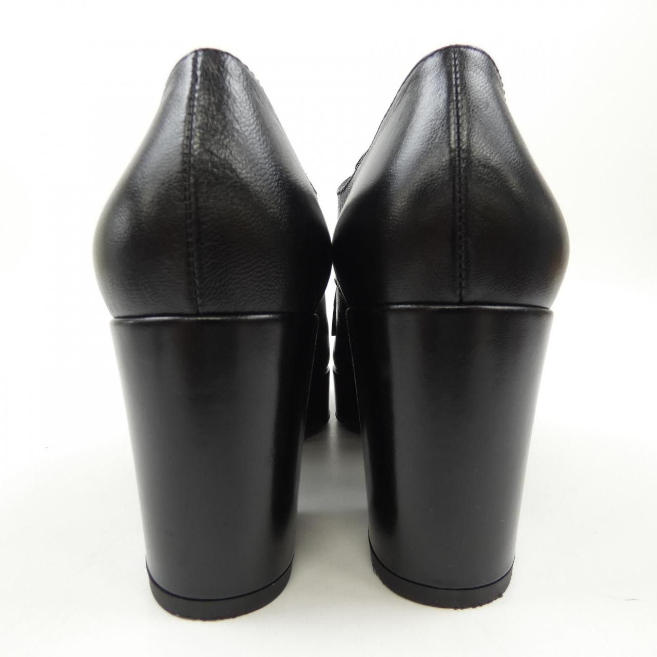 Chanel Chanel Chanel G45262B14527 Shiny Goatskin Shoes Leather Shoes DUTY FREE for USA Size ONE SIZE - 5 Thumbnail