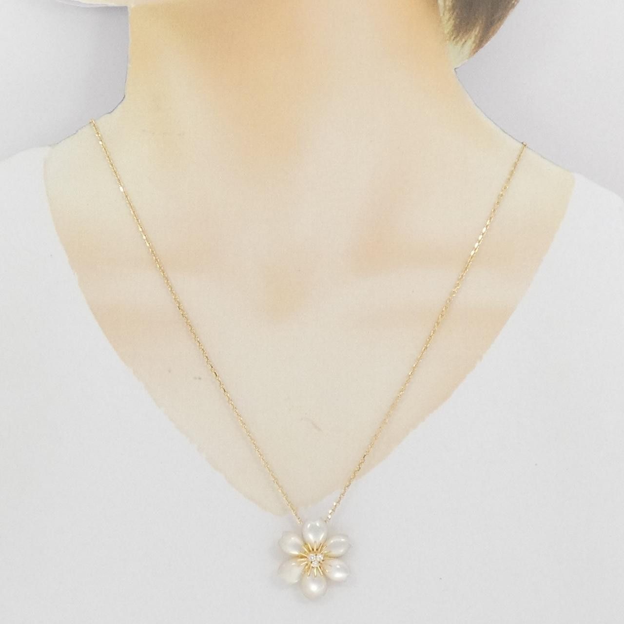 Van Cleef & Arpels Van Cleef & Arpels Van Cleef & Arpels Rose de Noël Au750 Necklace Metal Necklace VCARP7T000 DUTY FREE for USA Size ONE SIZE - 6 Thumbnail