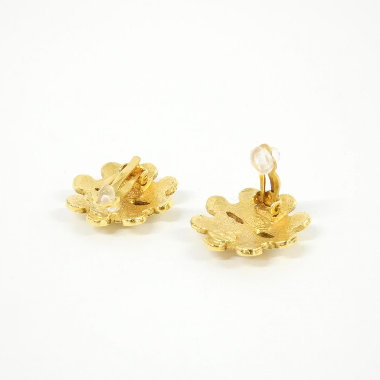 Chanel Chanel Chanel Vintage Earrings Metal Earrings DUTY FREE for USA Size ONE SIZE - 5 Thumbnail