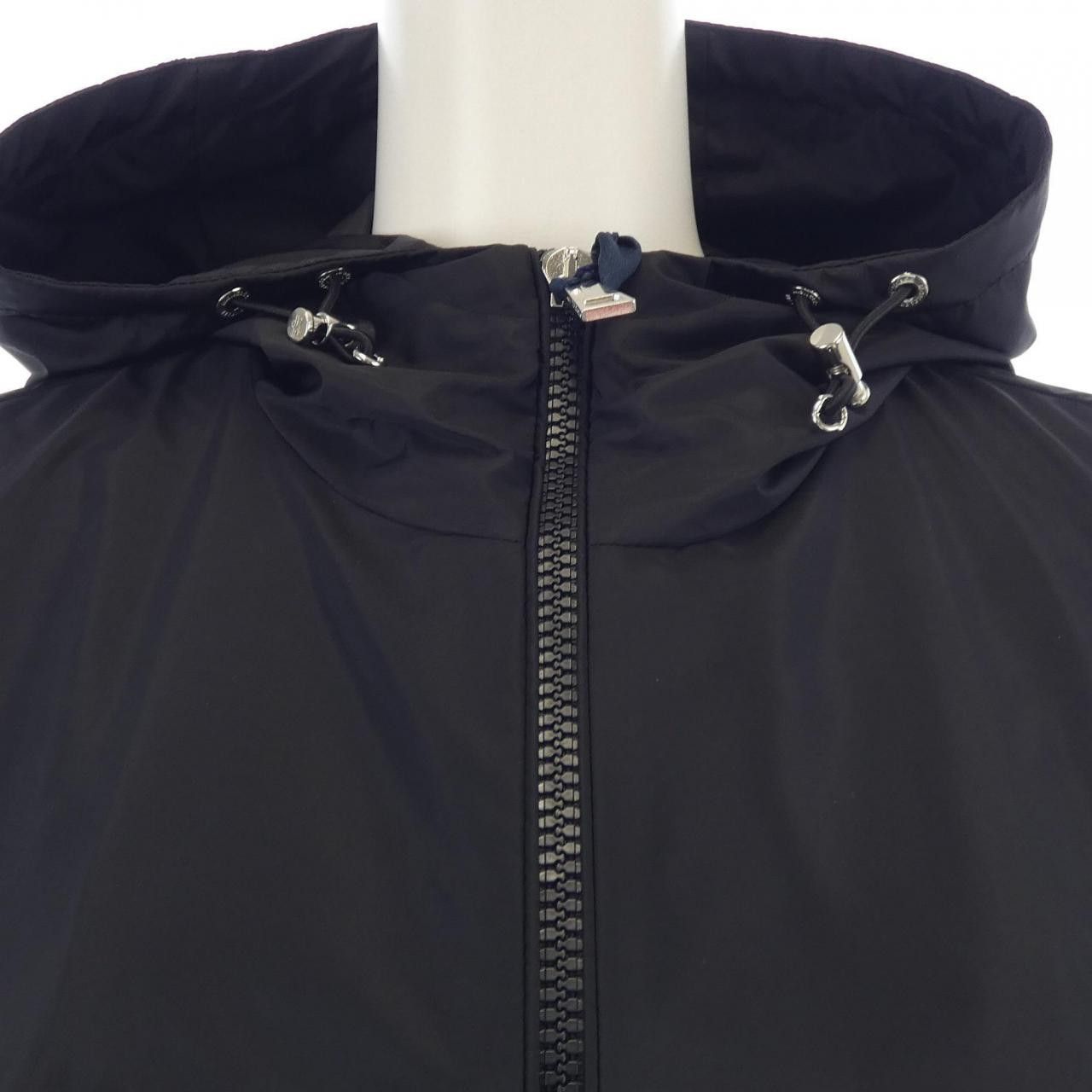 Moncler Moncler Moncler WETE Jacket Others Outerwear WETE DUTY FREE for USA Size ONE SIZE - 5 Thumbnail
