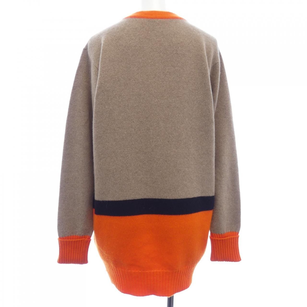 Chanel Chanel Chanel 100% Cashmere Knit Others Tops DUTY FREE for USA Size ONE SIZE - 2 Thumbnail