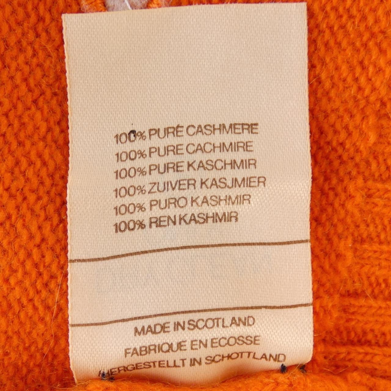 Chanel Chanel Chanel 100% Cashmere Knit Others Tops DUTY FREE for USA Size ONE SIZE - 3 Thumbnail