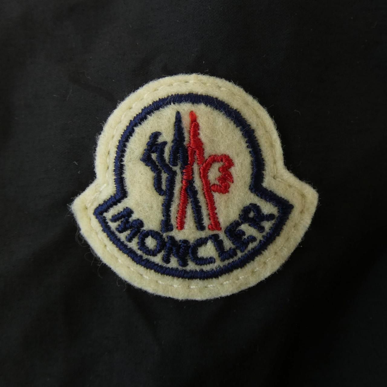 Moncler Moncler Moncler FEGEO Blouson Others Outerwear FEGEO DUTY FREE for USA Size ONE SIZE - 8 Thumbnail