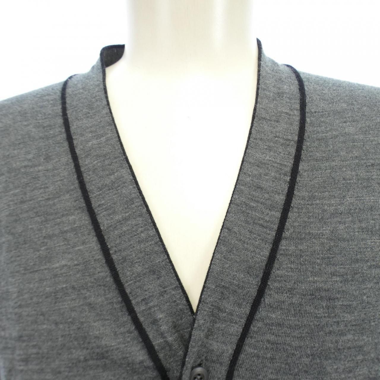 Prada Prada Prada UMG346 SOOO 15AG Wool Cardigan Others Tops UMG346 SOOO 15AG DUTY FREE for USA Size ONE SIZE - 5 Thumbnail