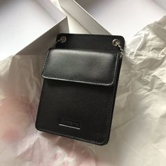 Supreme hotsell id holder