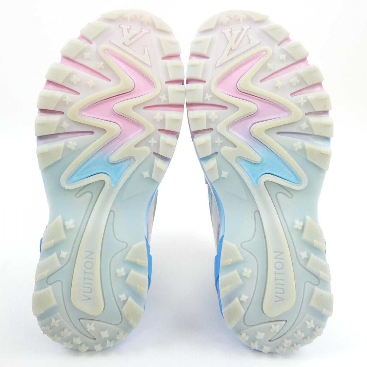 Louis Vuitton Louis Vuitton Louis Vuitton Tatic Line Mixed Material Sneakers Others Shoes DUTY FREE for USA Size ONE SIZE - 4 Thumbnail