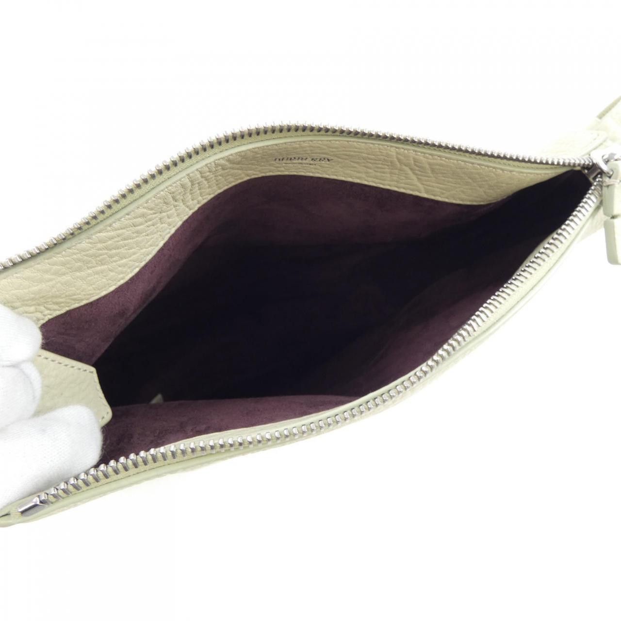 Burberry Burberry Burberry Bag Others Handbag 8082392 DUTY FREE for USA Size ONE SIZE - 6 Thumbnail