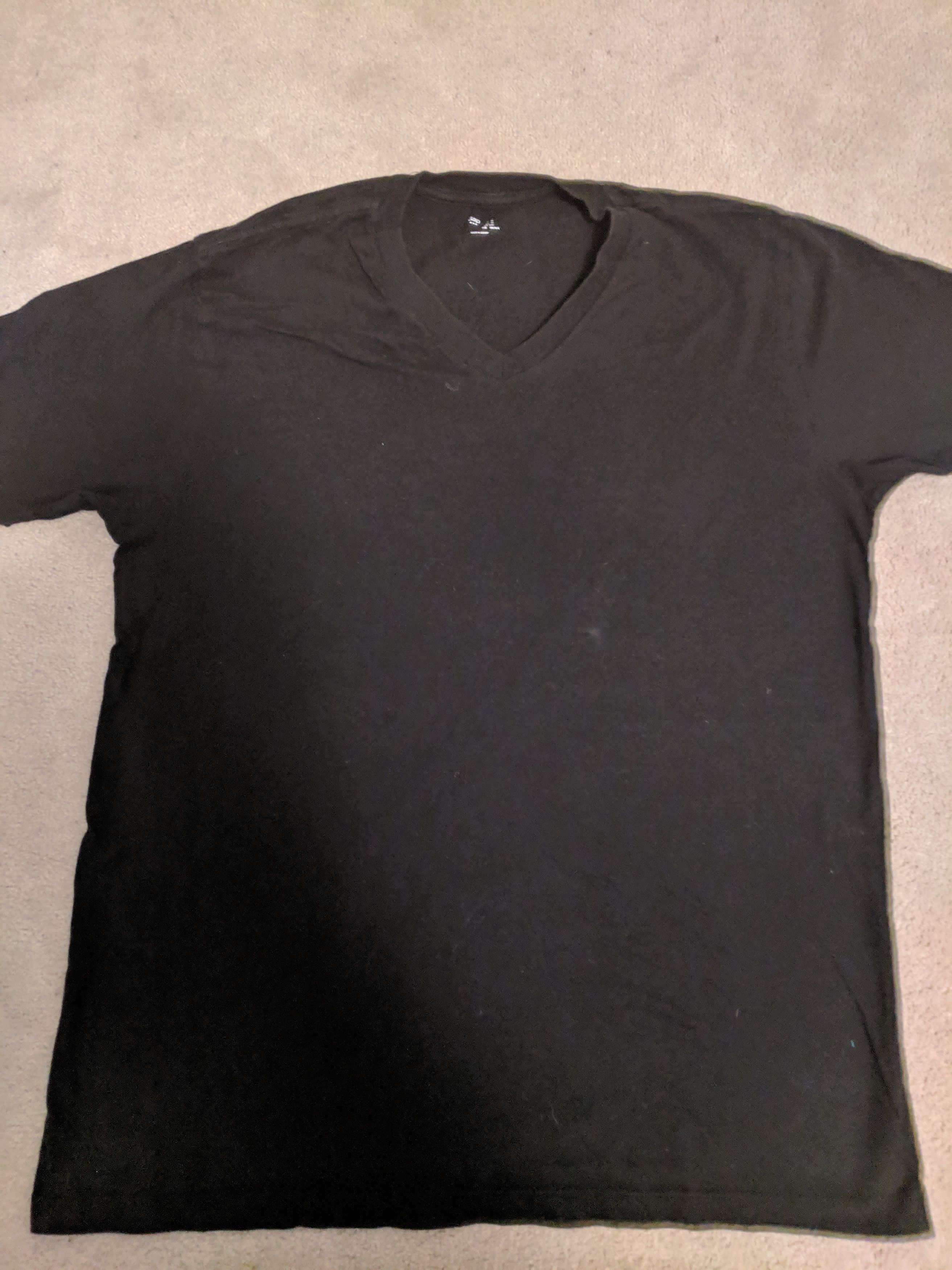 Gap Black V-Neck T-Shirt Size US M / EU 48-50 / 2 - 1 Thumbnail