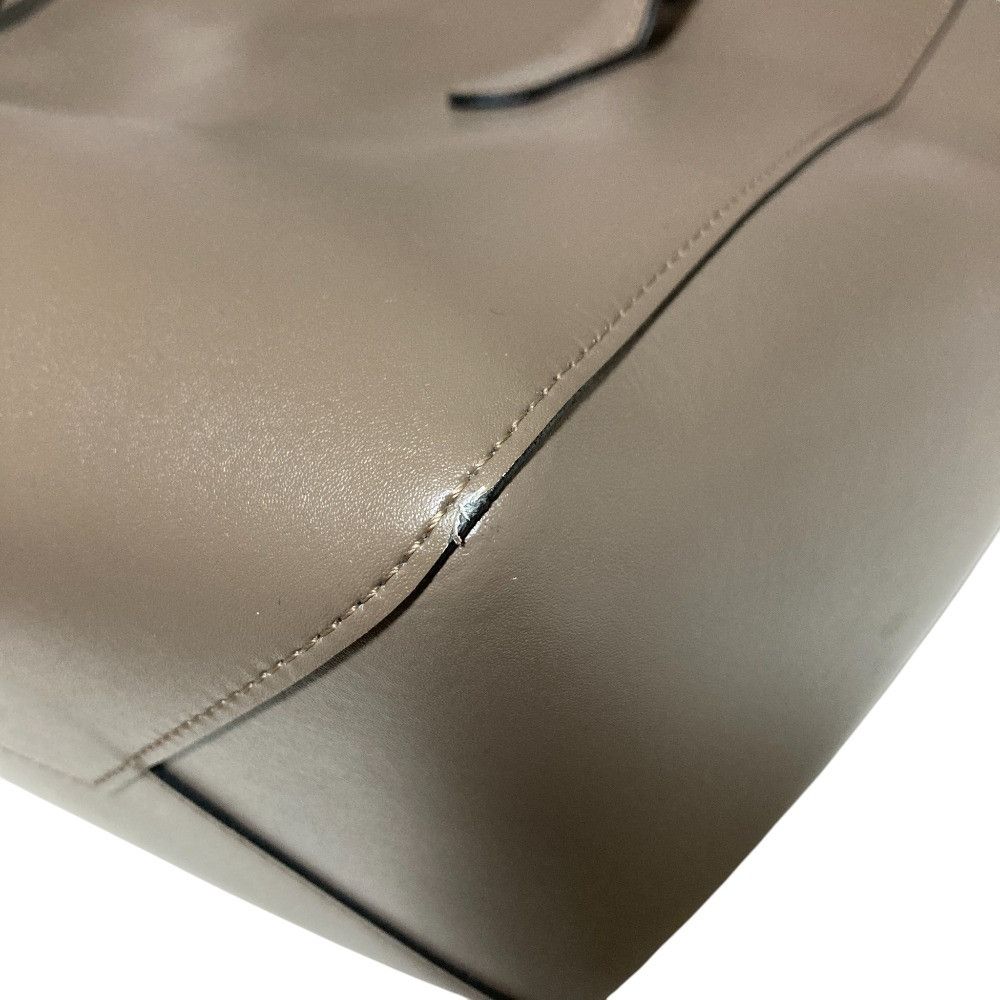 Other Other Barneys New York Leather Tote Bag Leather Tote Bag DUTY FREE for USA Size ONE SIZE - 12 Thumbnail