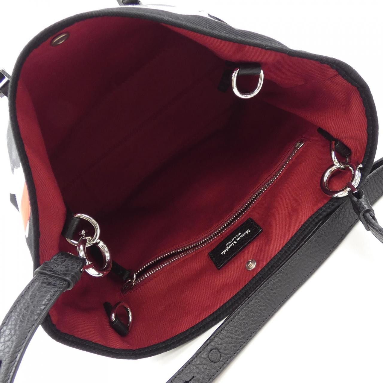 Maison Margiela Maison Martin Margiela Maison Margiela SB1WC0008 Bag Leather Handbag SB1WC0008 DUTY FREE for USA Size ONE SIZE - 6 Thumbnail