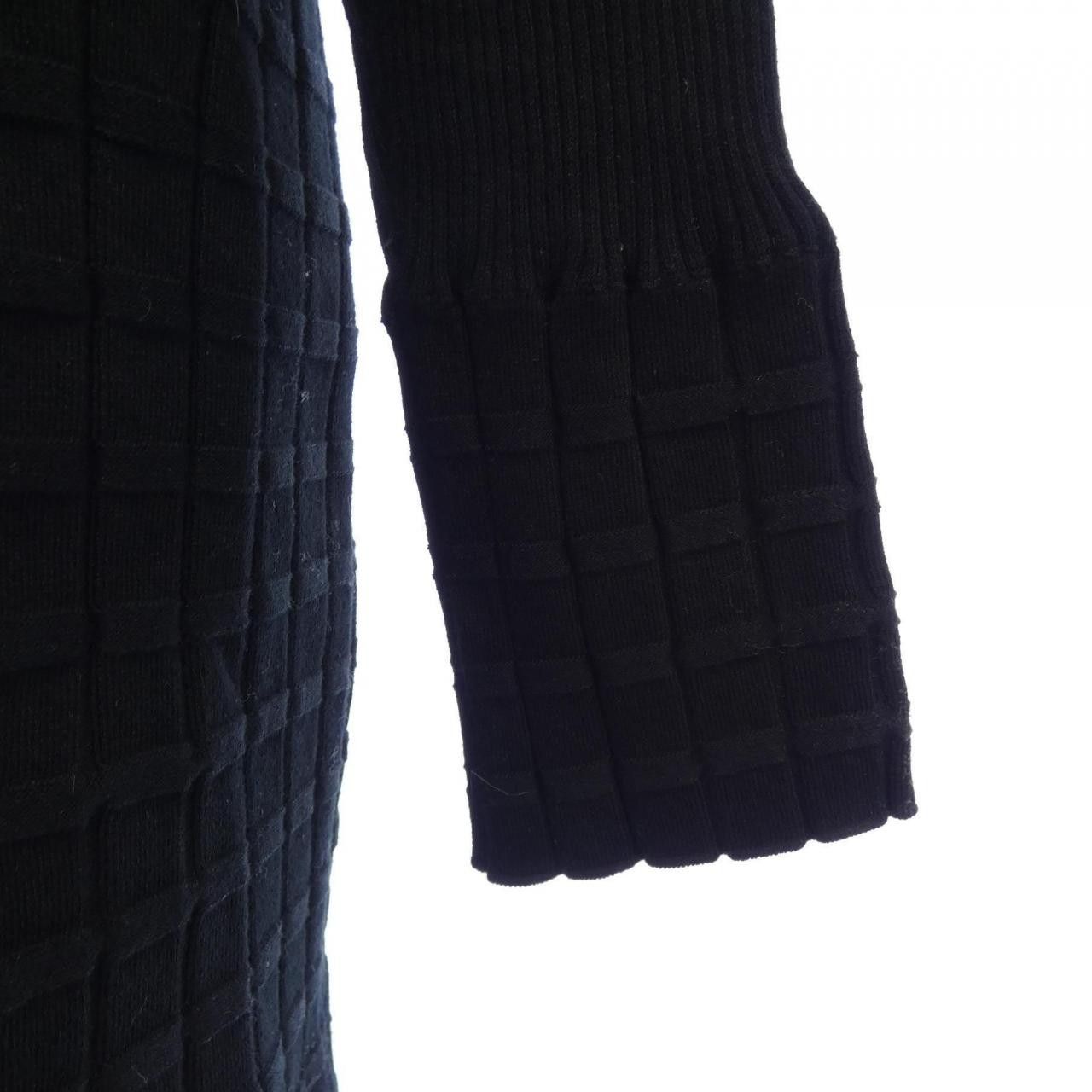 Chanel Chanel Chanel P79174K11413 Long Cardigan Cotton Tops P79174K11413 DUTY FREE for USA Size ONE SIZE - 7 Thumbnail