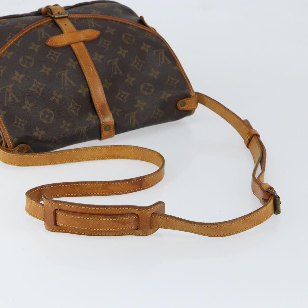 Louis Vuitton Louis Vuitton Saumur Handbag Monogram Canvas Size ONE SIZE - 8 Thumbnail