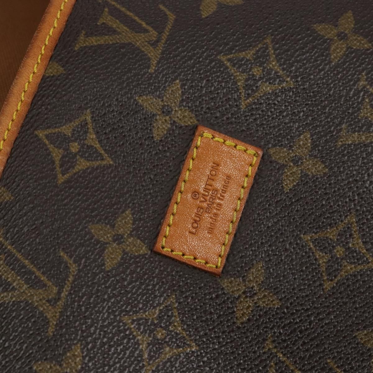 Louis Vuitton Louis Vuitton Saumur Handbag Monogram Canvas Size ONE SIZE - 7 Thumbnail