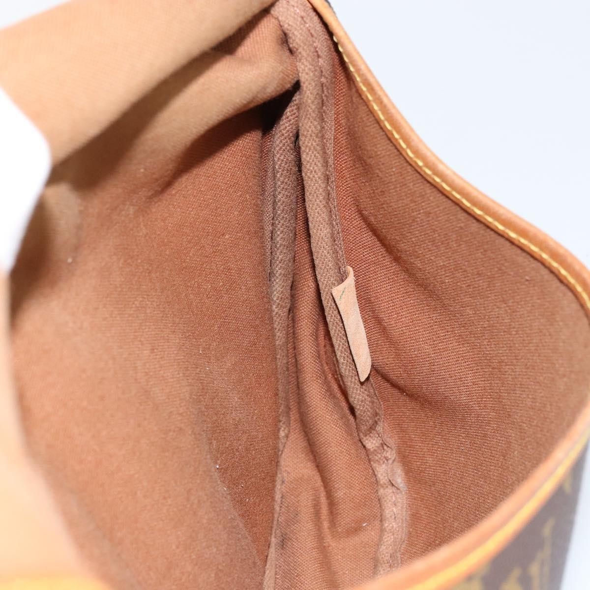 Louis Vuitton Louis Vuitton Saumur Handbag Monogram Canvas Size ONE SIZE - 23 Thumbnail