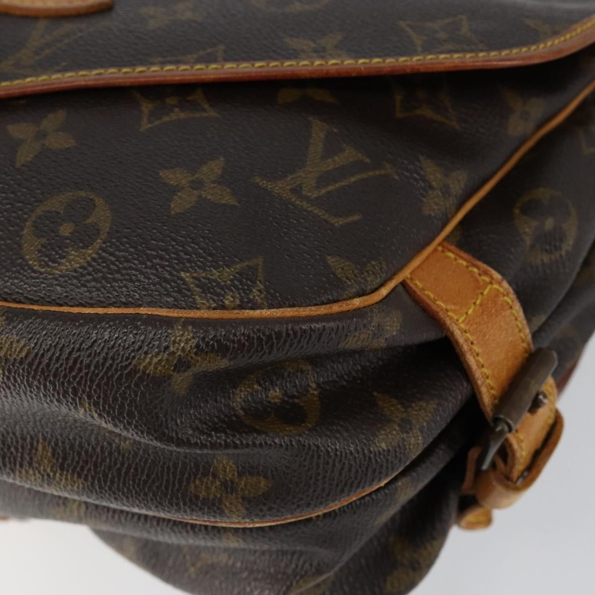 Louis Vuitton Louis Vuitton Saumur Handbag Monogram Canvas Size ONE SIZE - 9 Thumbnail