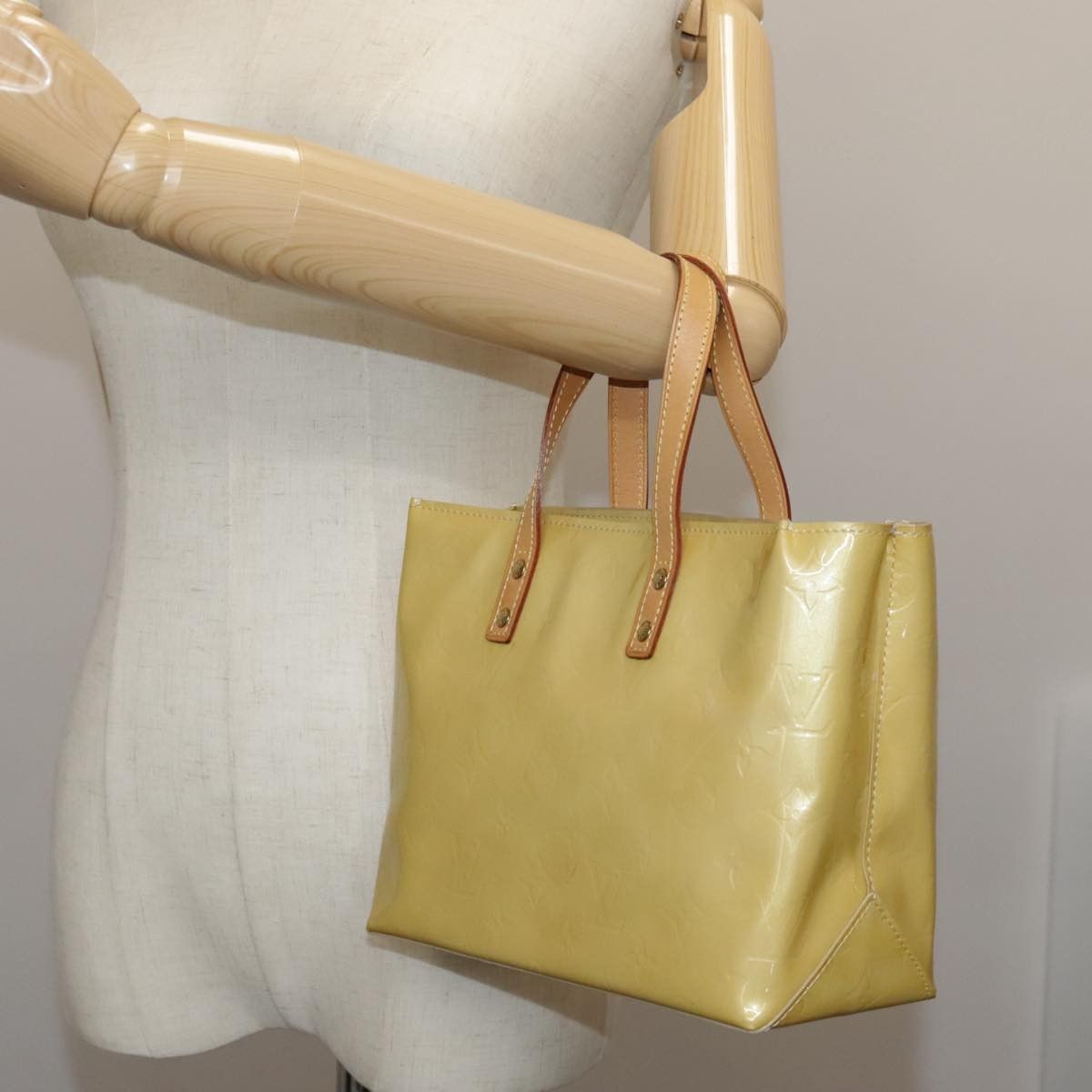 Louis Vuitton Louis Vuitton Reade Handbag Monogram Vernis Size ONE SIZE - 14 Thumbnail
